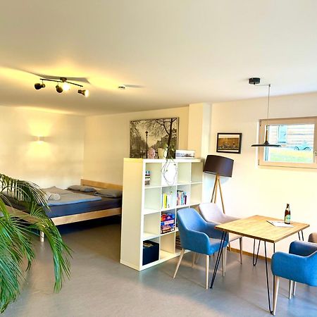 Helle Souterrain Wohnung In Laufnaehe Zum Woerthsee Worthsee Exterior photo